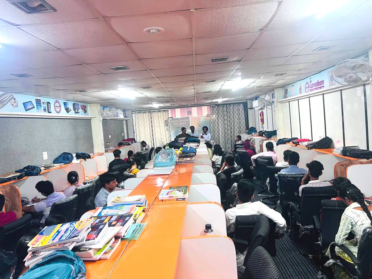 photo_6327877499219986255_y