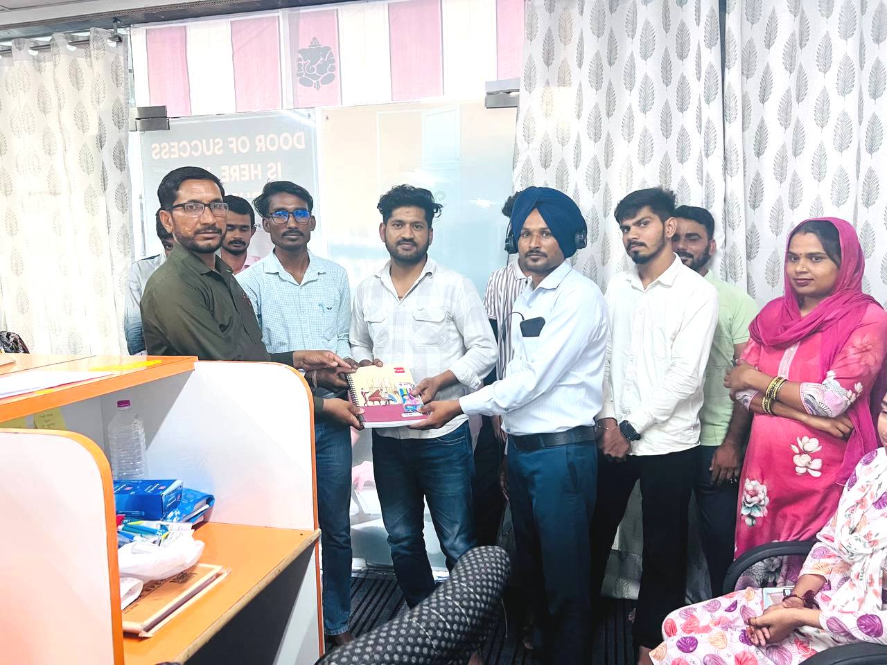 photo_6327877499219986288_y